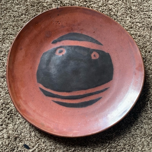 Studio Art Pottery Plate - Picture 2 of 4